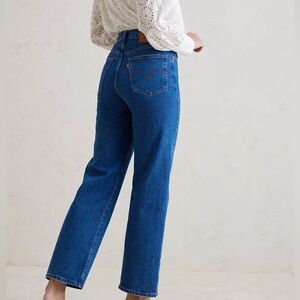Levi's Ribcage Super High-Rise Straight-Leg Ankle Jeans